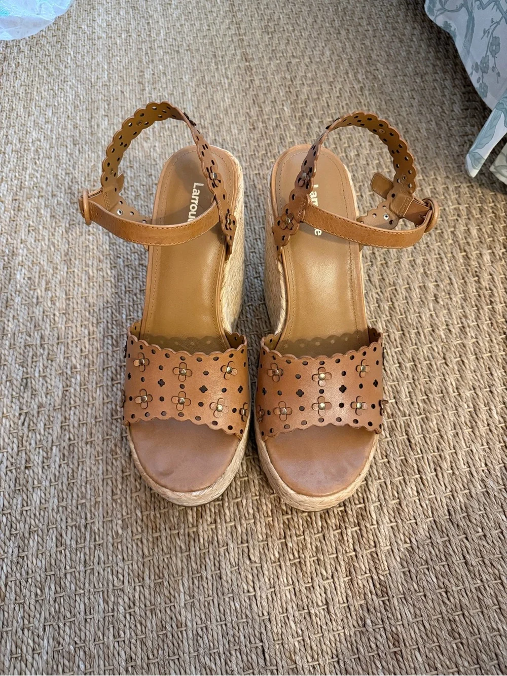 Larroudé Jasmine Wedges in biscuit leather